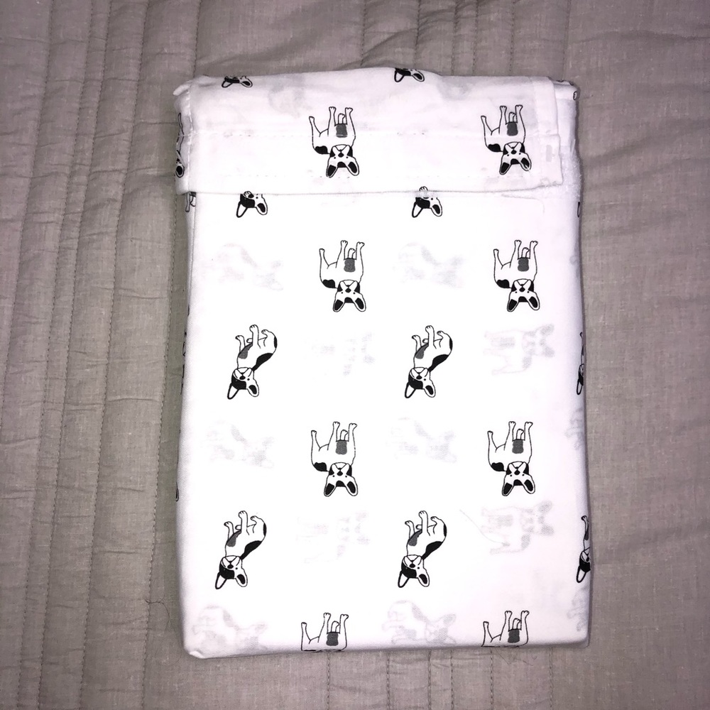 Cynthia Rowley Bulldog Pillowcases Frenchie - Picture 4 of 4